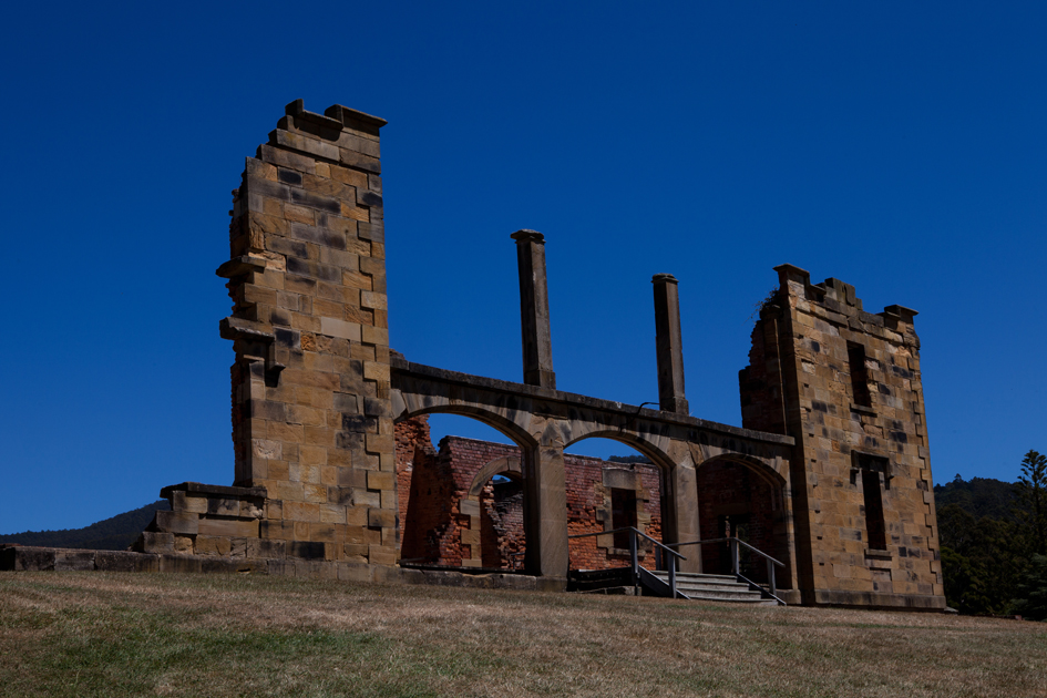 Port Arthur, Richmond & Tasmanian Devils Day Tour | Tasmanian Devil Unzoo | Tassie Devil Feeding | Port Arthur Historic Site |